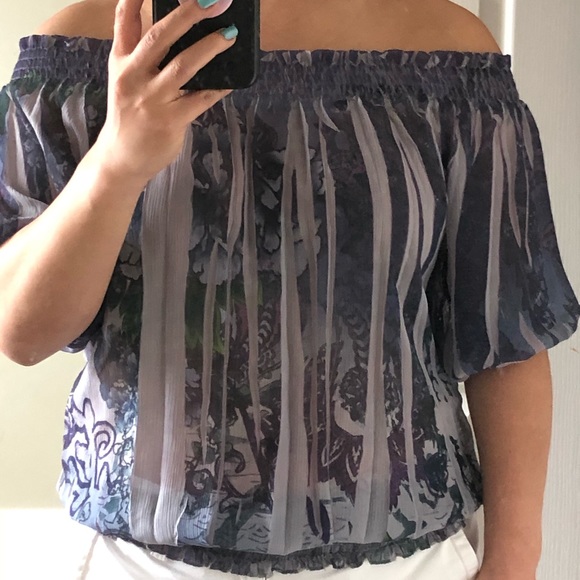 ✨3 for $40✨Vintage Guess short sleeve see-through - Picture 2 of 8